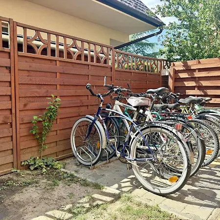 Lelle Udvar 2 Ac Free Parking